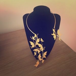 Gold necklace